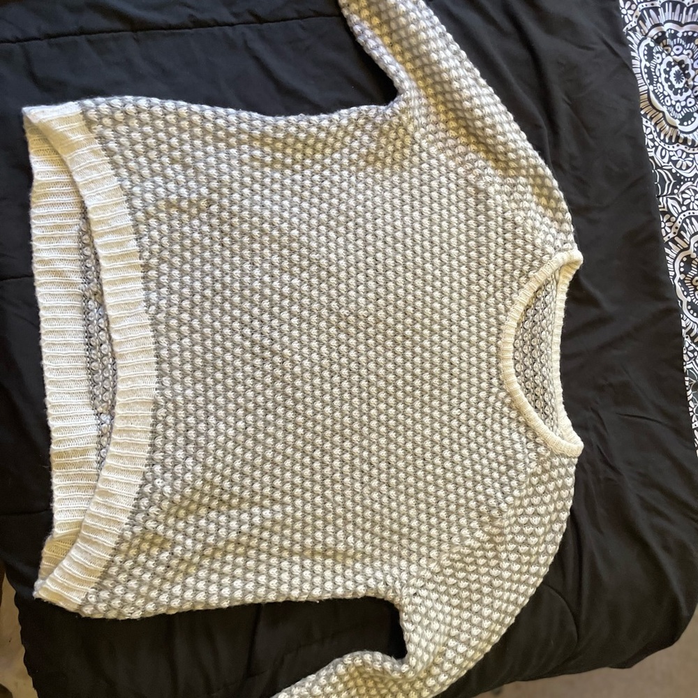 Cozy Knit Sweater in Gray and Cream